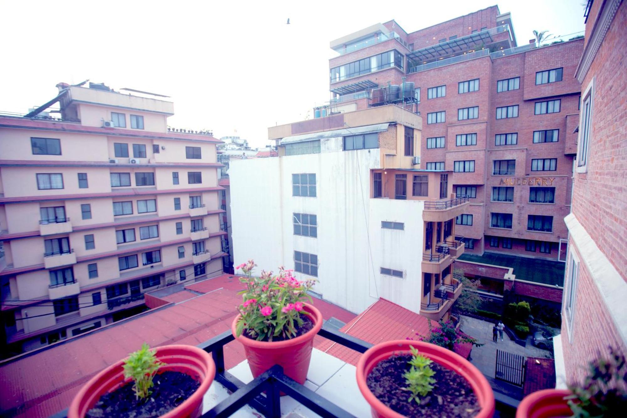 Divya Boutique Inn Kathmandu Bagian luar foto