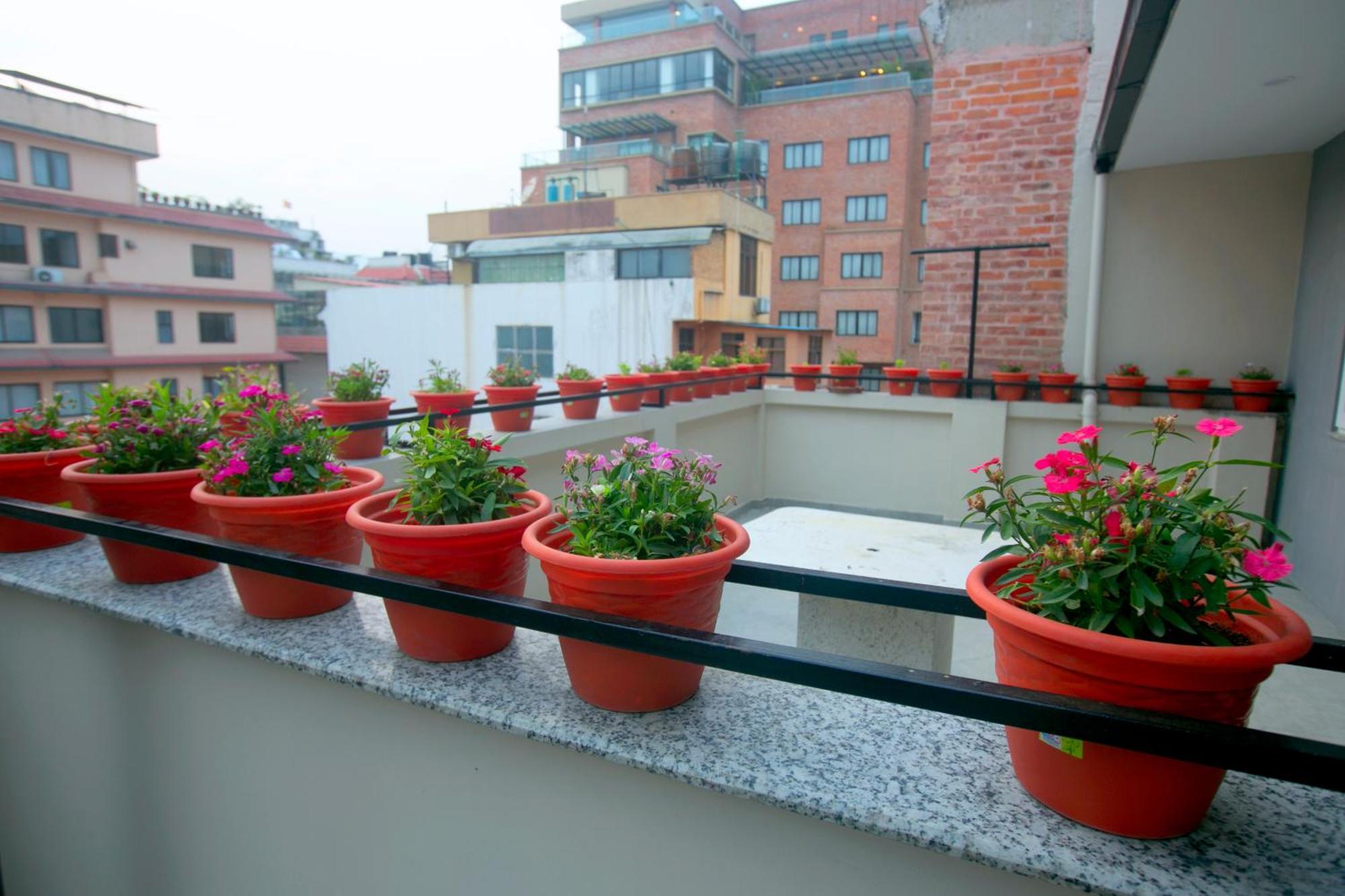 Divya Boutique Inn Kathmandu Bagian luar foto