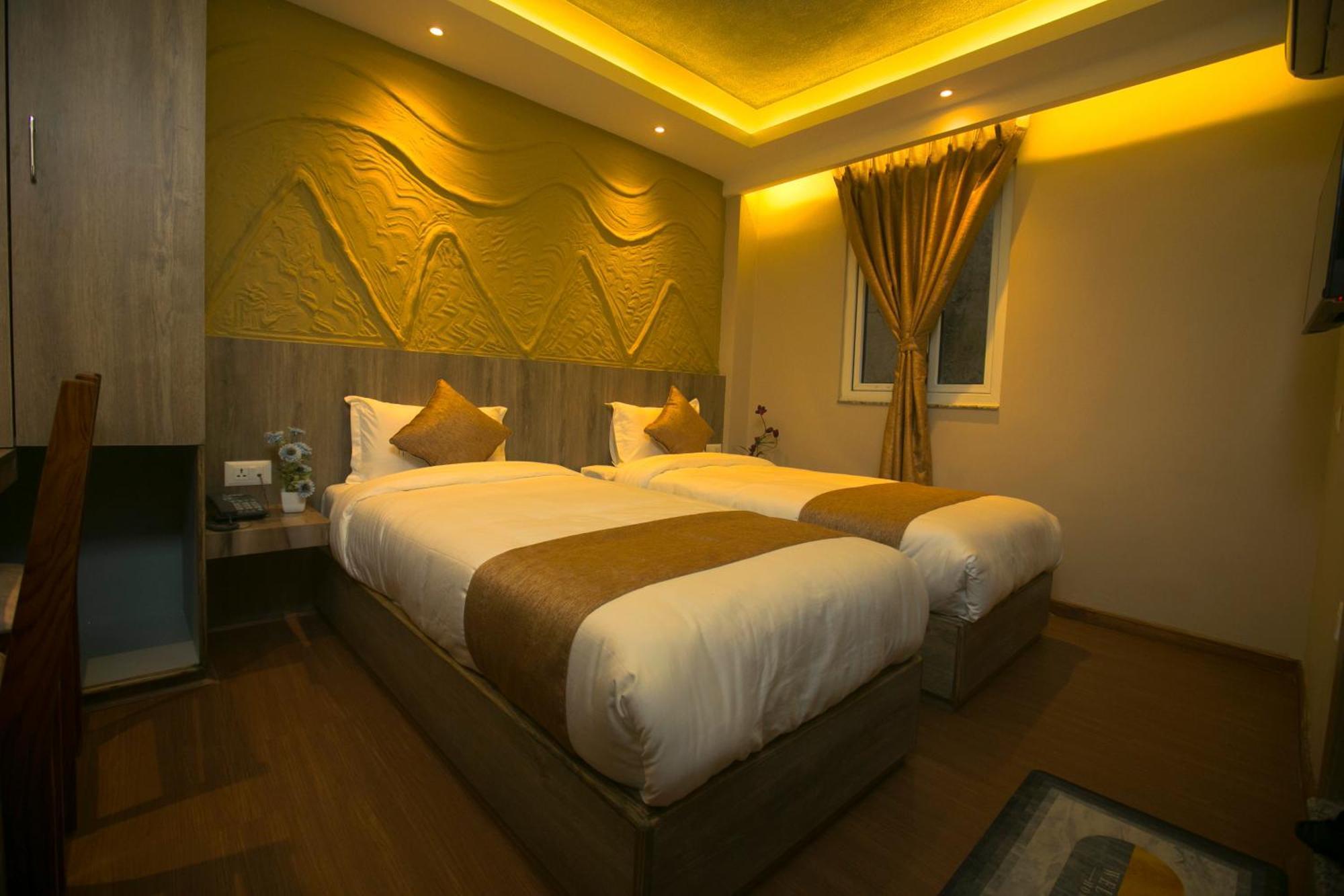Divya Boutique Inn Kathmandu Bagian luar foto