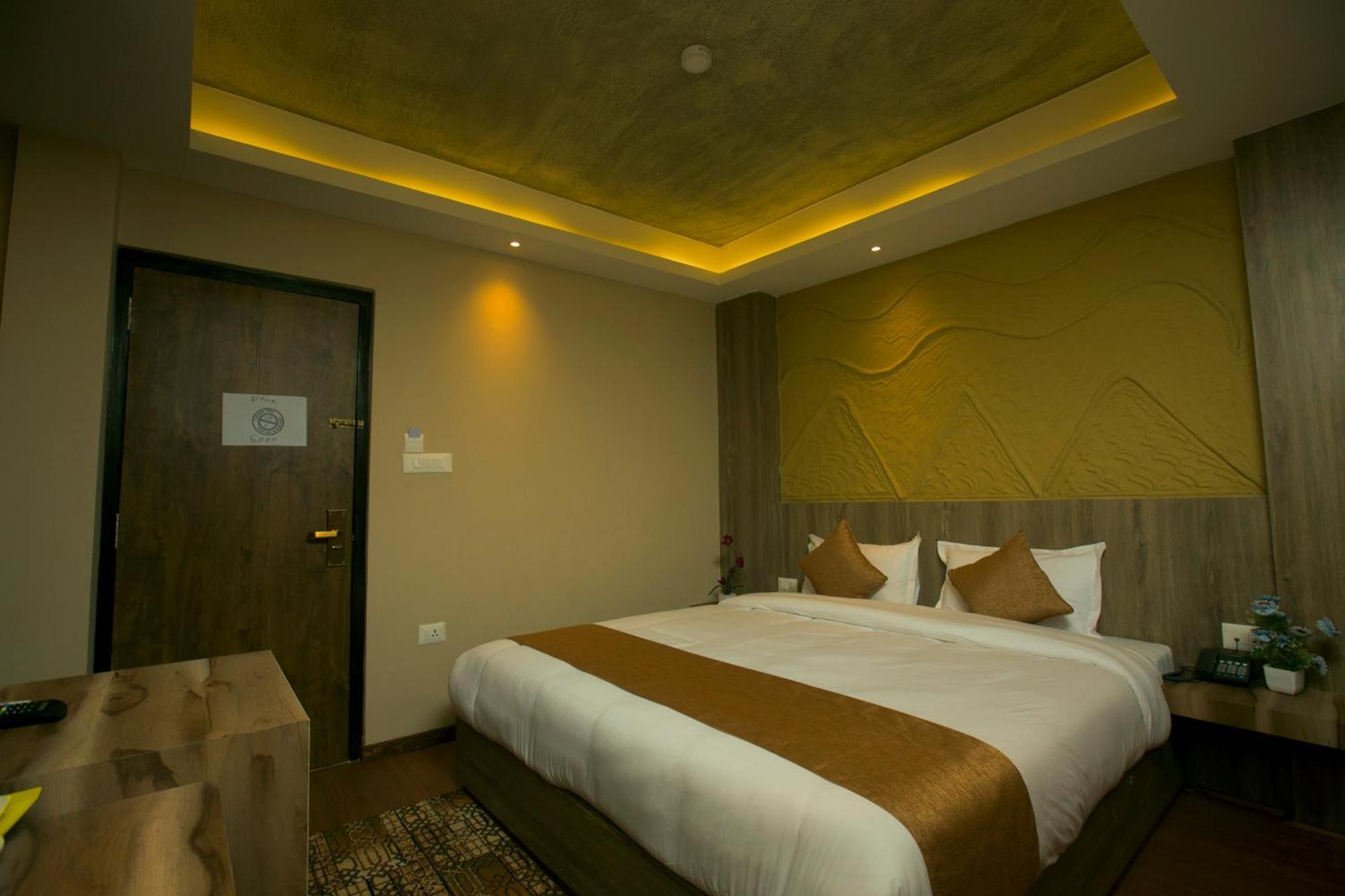 Divya Boutique Inn Kathmandu Bagian luar foto