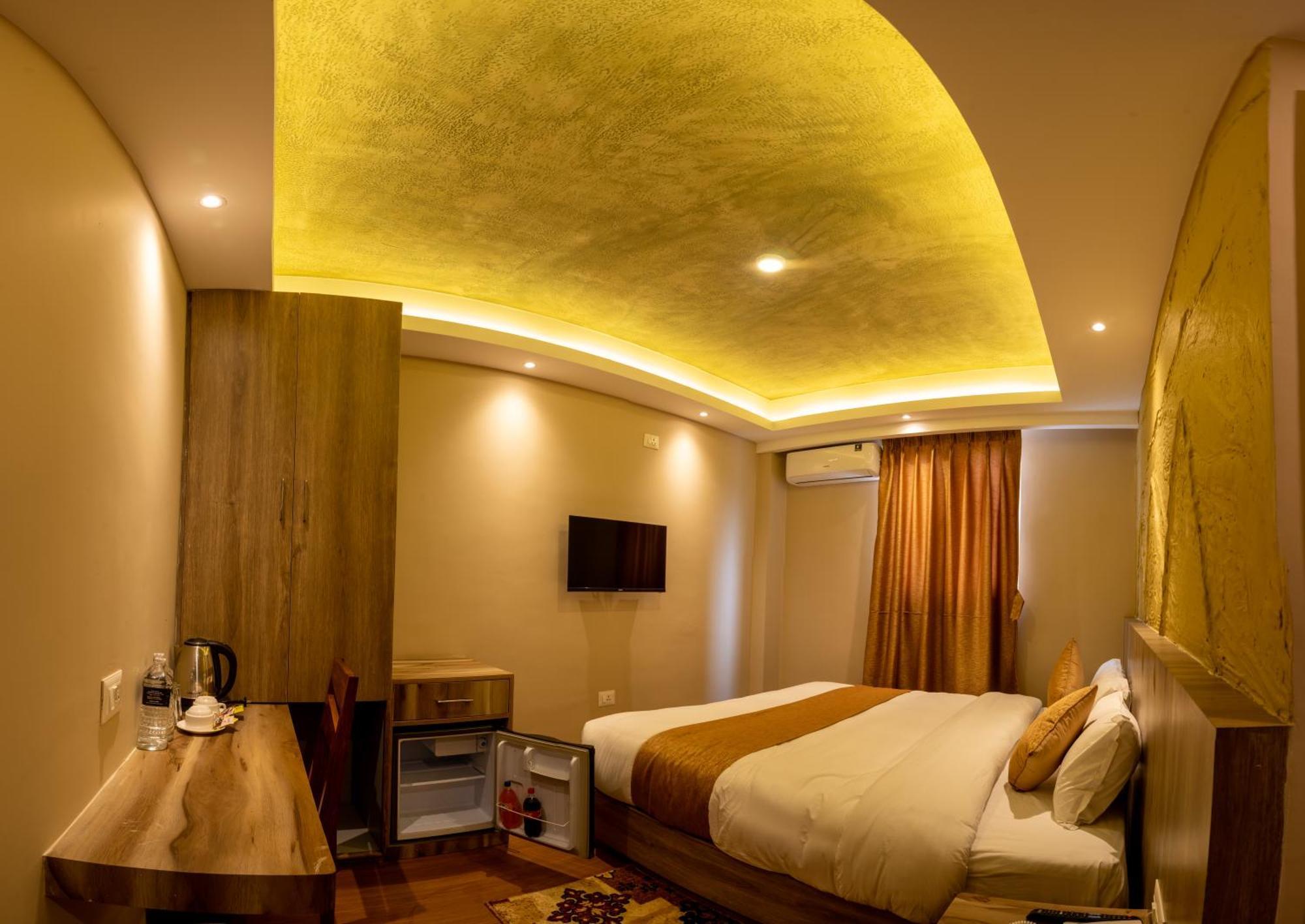 Divya Boutique Inn Kathmandu Bagian luar foto
