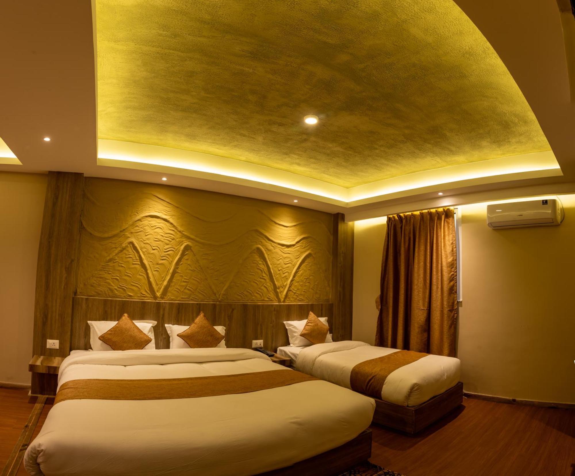 Divya Boutique Inn Kathmandu Bagian luar foto