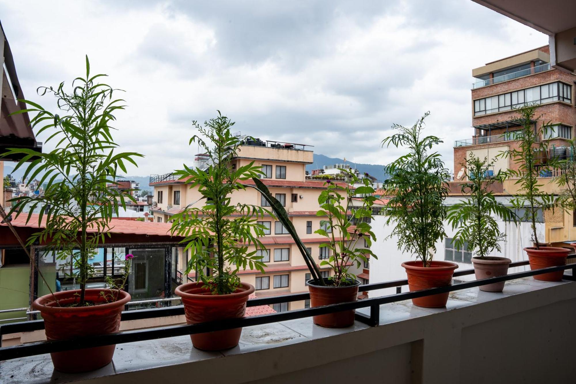 Divya Boutique Inn Kathmandu Bagian luar foto